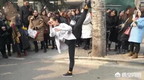 考生因身高遭淘汰就差2cm,身高真的那么重要吗?