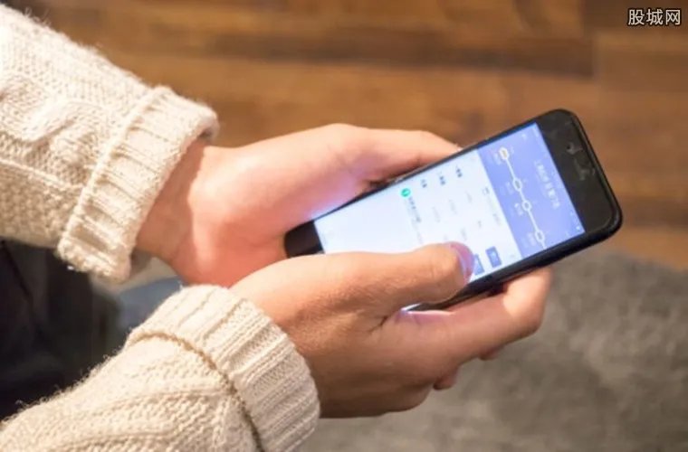 五一火车票开售 计划出游的朋友赶紧买票吧