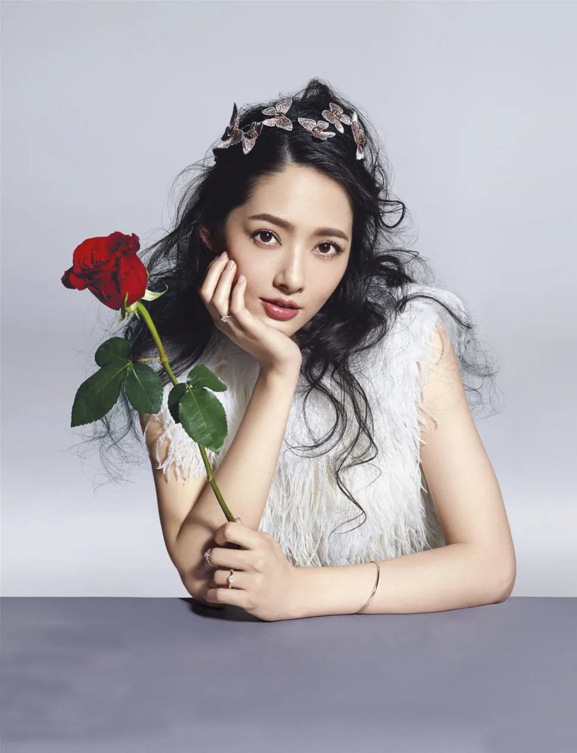 郭碧婷产后首次复出，你觉得她的状态怎么样？