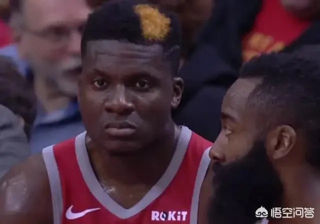 火箭胜国王20分,替补席上的哈登和卡佩拉是什么表情?