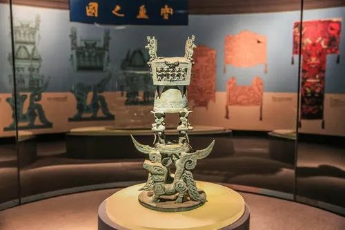 三星堆达1.5万最大游客承载量，三星堆有着怎样的文化底蕴？