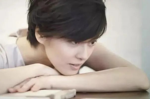 梁咏琪最经典的歌曲top10:《短发》上榜,第五活力十足