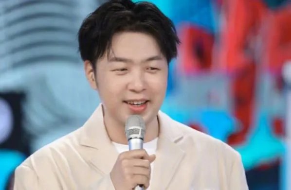 杜海涛女朋友叫什么名字,杜海涛是哪一年的