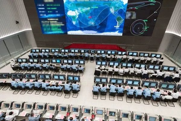 天问一号完成深空机动，这意味着什么？