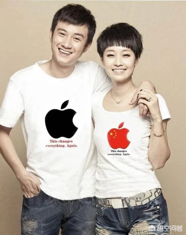 贾乃亮李小璐关系破冰？两人一起陪甜馨玩耍，离婚后首次同框，你怎么评价？