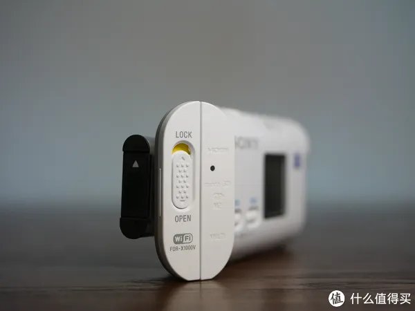 德亚极速直邮-SONY 索尼 FDR-X1000V 4K运动相机 开箱