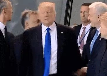 奥巴马和特朗普打架谁厉害?