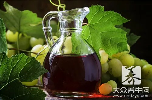 开水瓶里的水垢怎么清理