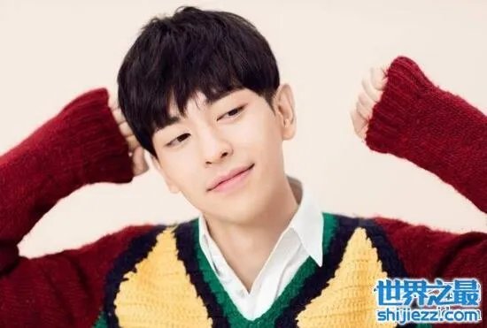 陈小春儿子正面照曝光，可爱帅气的Jasper吸粉无数 