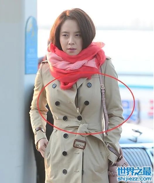 宋智孝胸为什么看着那么大，竟然是衣服穿多了撑大的 