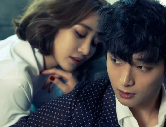 我们结婚了珍惜夫妇拍画报 郑珍云高俊熙充满爱意