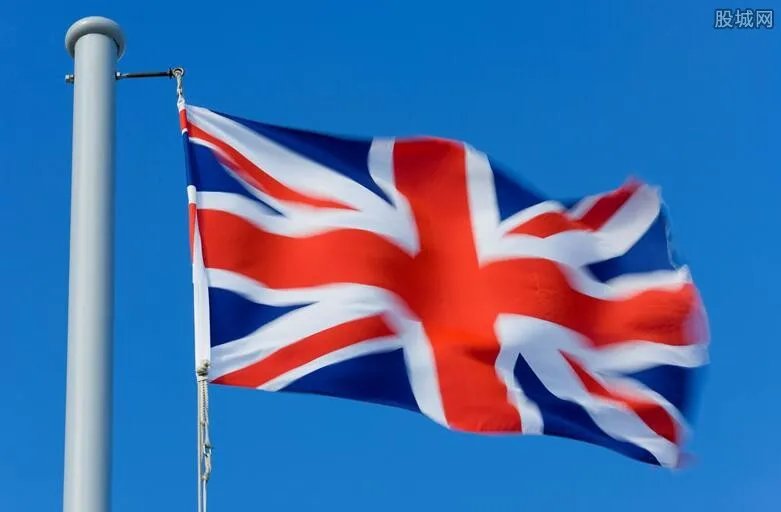 英国疫情强烈反弹 第二波新冠肺炎疫情席卷该国