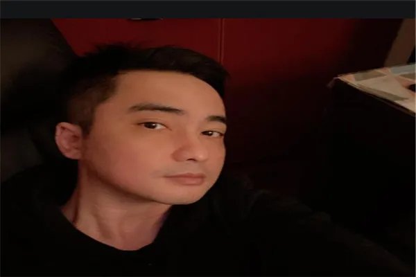 中国十大网络作家富豪:月关上榜,唐家三少第一