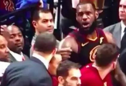 如何看待骑士主帅泰伦卢离队?