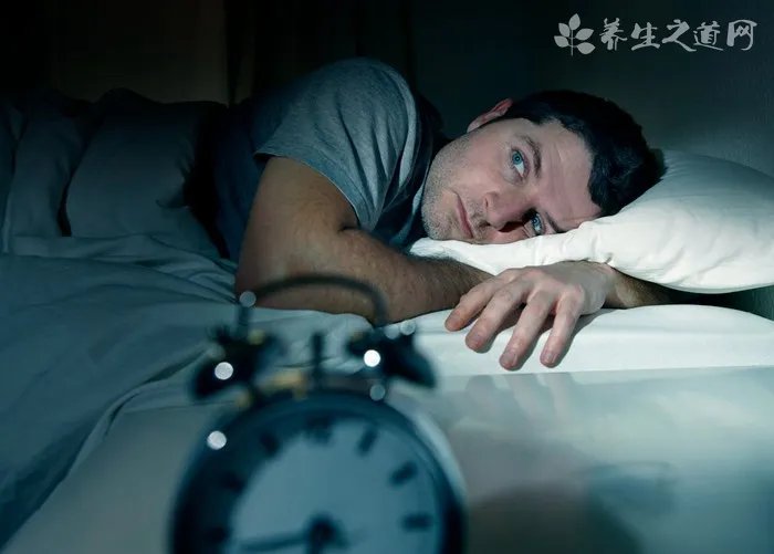盯着手机抢红包？眼睛渴了怎么办