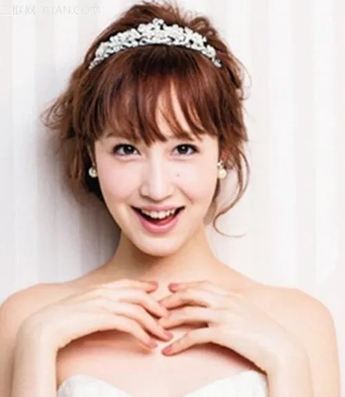 齐刘海新娘发型怎么样 适合结婚的新娘发型