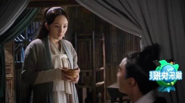 王思聪手撕半个娱乐圈，为何却“独宠”杨幂？