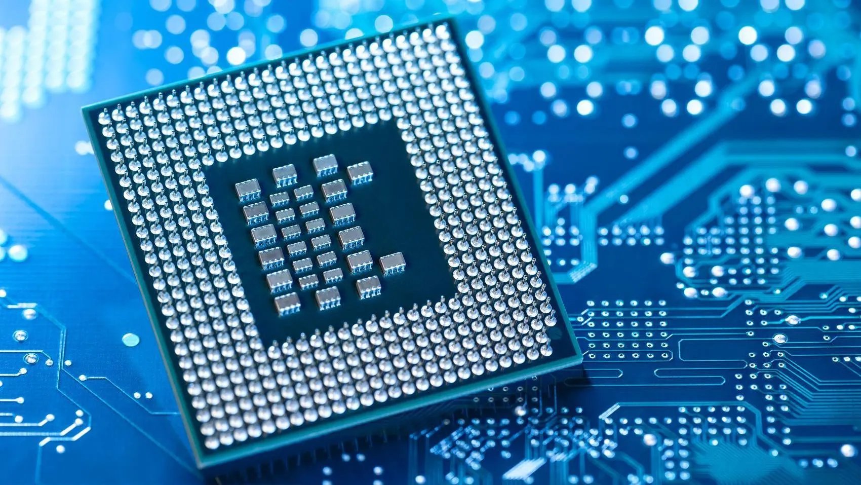 A股多只芯片股市值超千亿,这种情况是什么导致的?