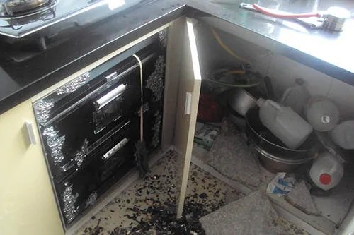 武汉某餐馆操作间发生爆燃，是否有造成人员伤亡？