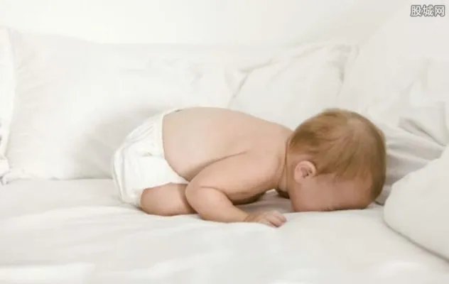 印度一女子产下十一胞胎 还有更令人震惊的多胞胎记录