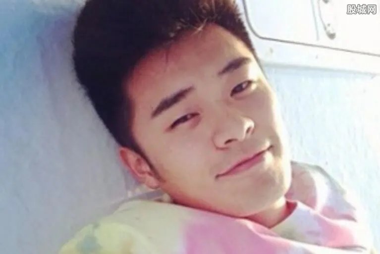 陈赫前妻许婧生了孩子 陈赫许婧离婚后各有各的精彩