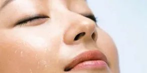 假体隆鼻术后有哪些注意事项？看了这些你就知道了！