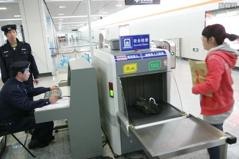 广州地铁集团致歉 12月1日广州地铁集团为什么道歉