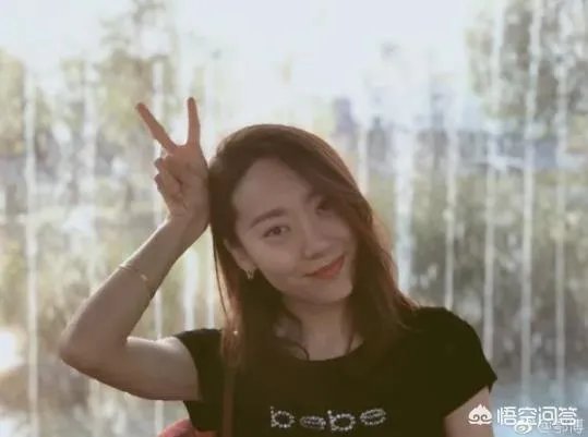 鄂博会成为下一个爆红的“星女郎”吗？