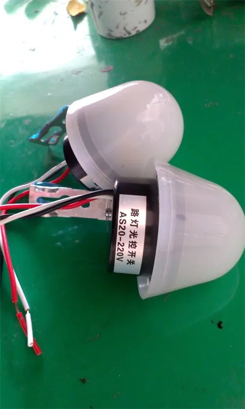 路灯开关怎么调整时间