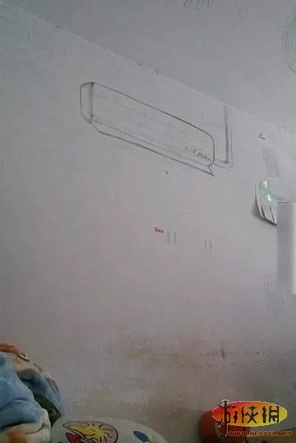 7寸高跟鞋踩别人啥感角?瞬间热辣雷人囧图