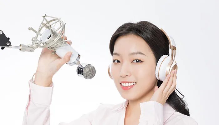 播音员的要求 播音员的素养