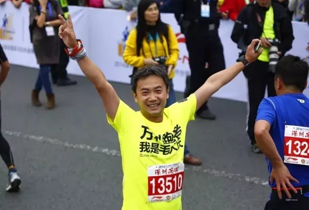 如何避免成为冯唐文中“油腻的中年猥琐男”？