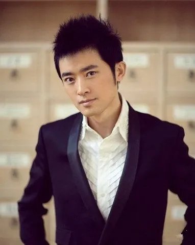 任泉解散工作室成员原因揭秘   实则是另一个开始