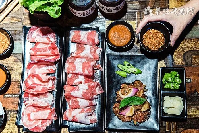 开车戴什么颜色太阳镜好 开车太阳镜怎么选