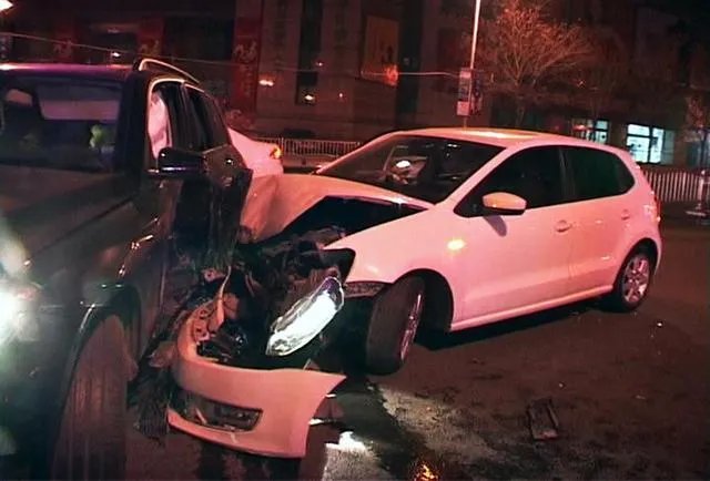 如何看待“山西临汾四车连撞,涉醉驾肇事司机竟然持刀捅伤两人”这件事?