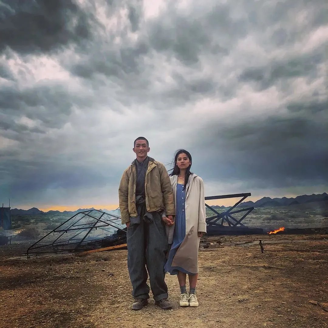 电影《我要我们在一起》定档,屈楚萧张婧仪主演,是否值得期待?