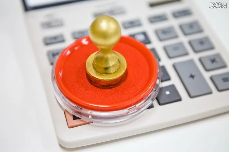 马琳现在的职务是什么？是谁的主管教练