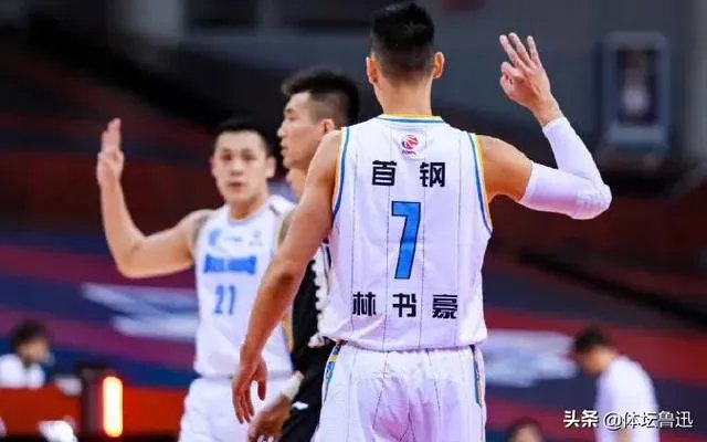 辽宁男篮再败,理性分析一下辽宁男篮输在什么地方?