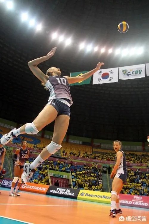 李盈莹在中荷第三名比赛中首发且表现出色，如果半决赛与意大利首发，中国队会不会赢？