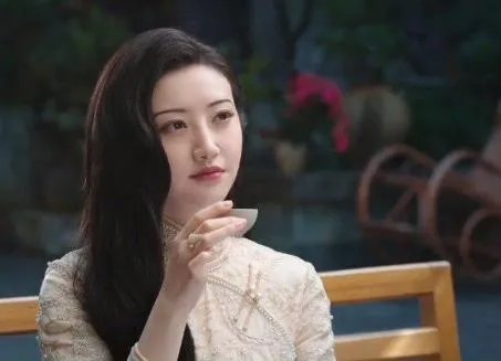 景甜背后的势力太强大 景甜的神秘力量是什么