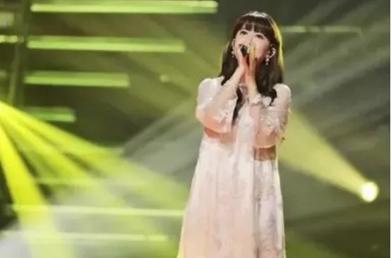 华语女歌手歌曲排行 酒干倘卖无上榜,第一堪称经典