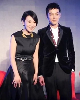 胡歌爱上闫妮是真是假 《生活启示录》姐弟恋疑似假戏真做