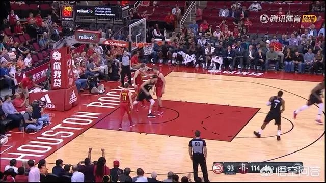 火箭大胜老鹰,周琦上场三分钟砍下+2,怎么评价?