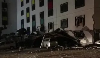 台湾学生用身体撞门救老师具体情况如何?