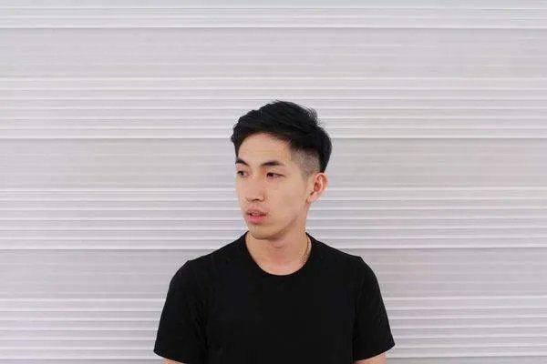 如何进行衣着的颜色搭配?