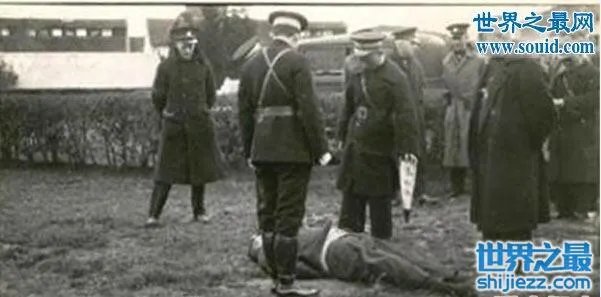 揭秘绞刑场的执行过程,将人直接用绳子勒死(视频)