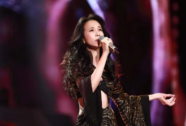 娱乐圈十大不老女神排行榜：俞飞鸿上榜，第七乃“甜歌皇后”