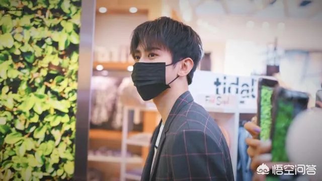 蔡徐坤合约案开庭，原组合成员俞更寅等人是否也将面临天价赔偿？