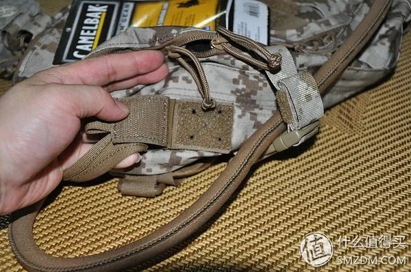 我去年买了个登山包，超耐磨——晒 Camelbak  驼峰 H.A.W.G. 500 登山包