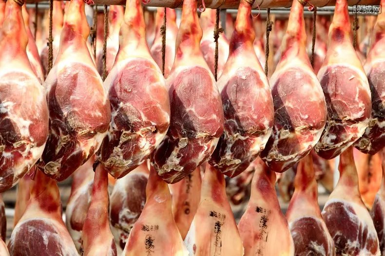 连偷火腿34年 现在火腿多少钱一斤